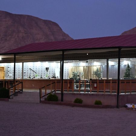 Hotel Bilal Luxury Camp Wadi Rum Esterno foto