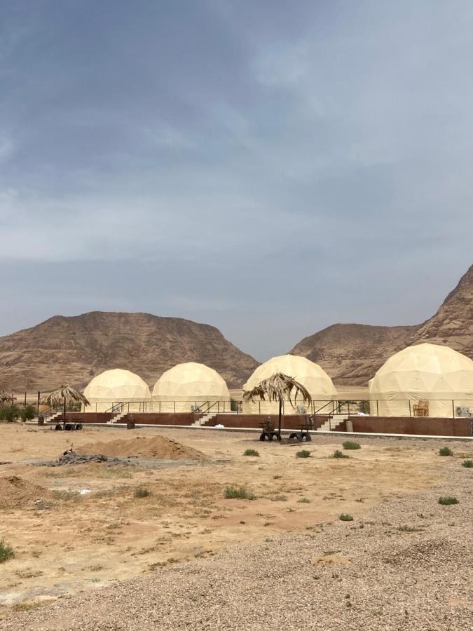 Hotel Bilal Luxury Camp Wadi Rum Esterno foto