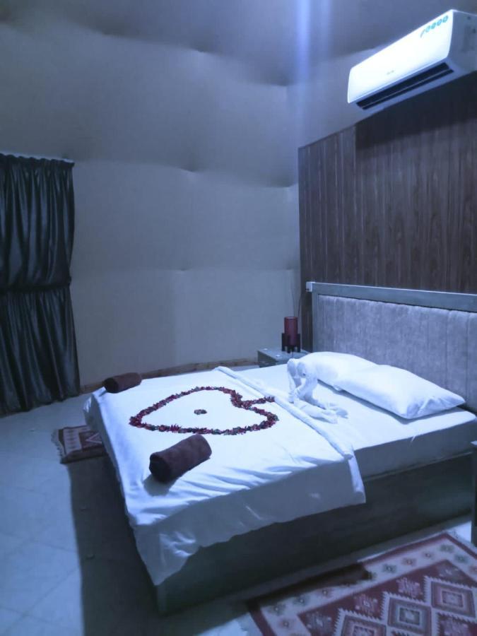 Hotel Bilal Luxury Camp Wadi Rum Esterno foto