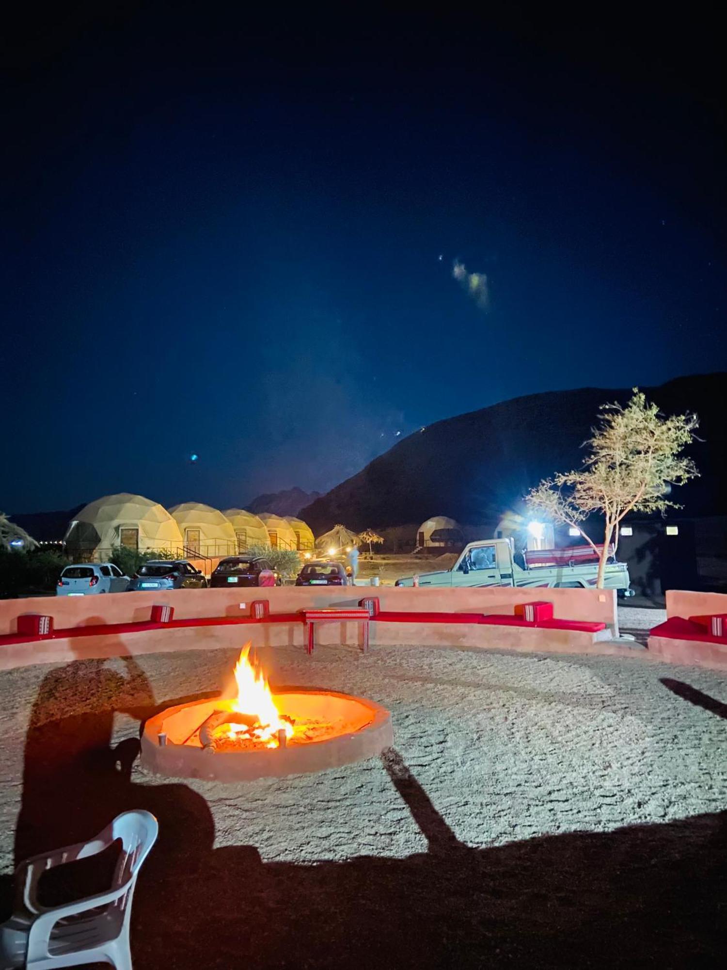 Hotel Bilal Luxury Camp Wadi Rum Esterno foto