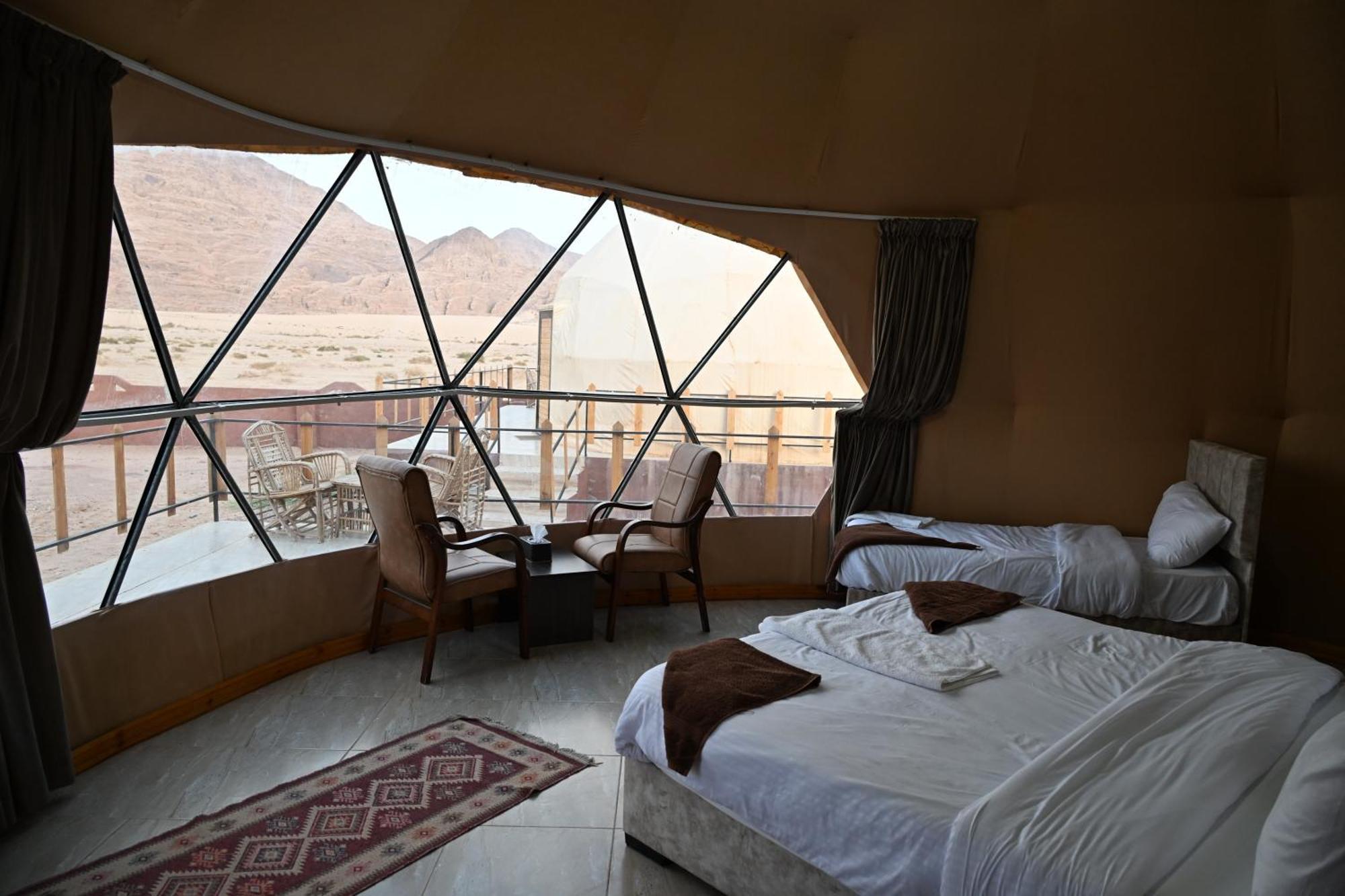 Hotel Bilal Luxury Camp Wadi Rum Esterno foto